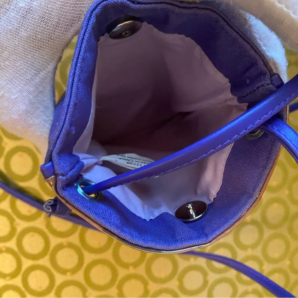 Cat in the bucket minibag